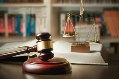 gavel